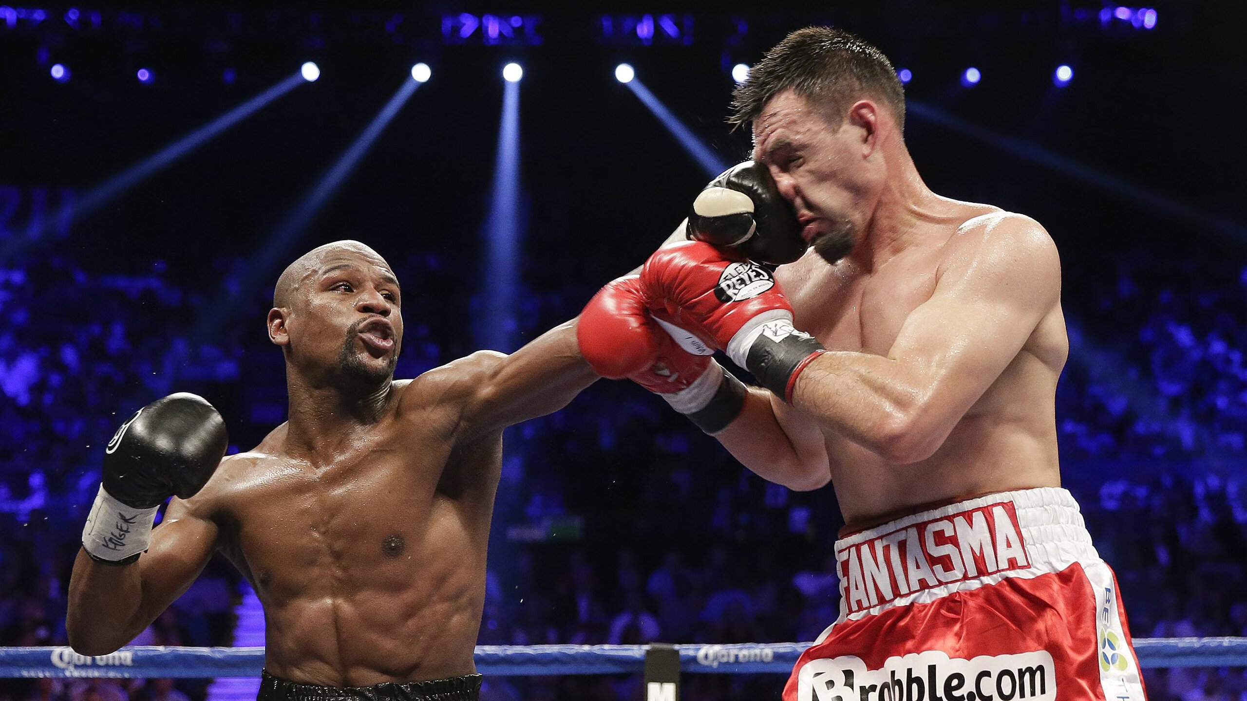 FB体育app下载-全面提升青少年裁判“实战+培训”体系，行业公平公正日益巩固，青少年足球裁判员培训