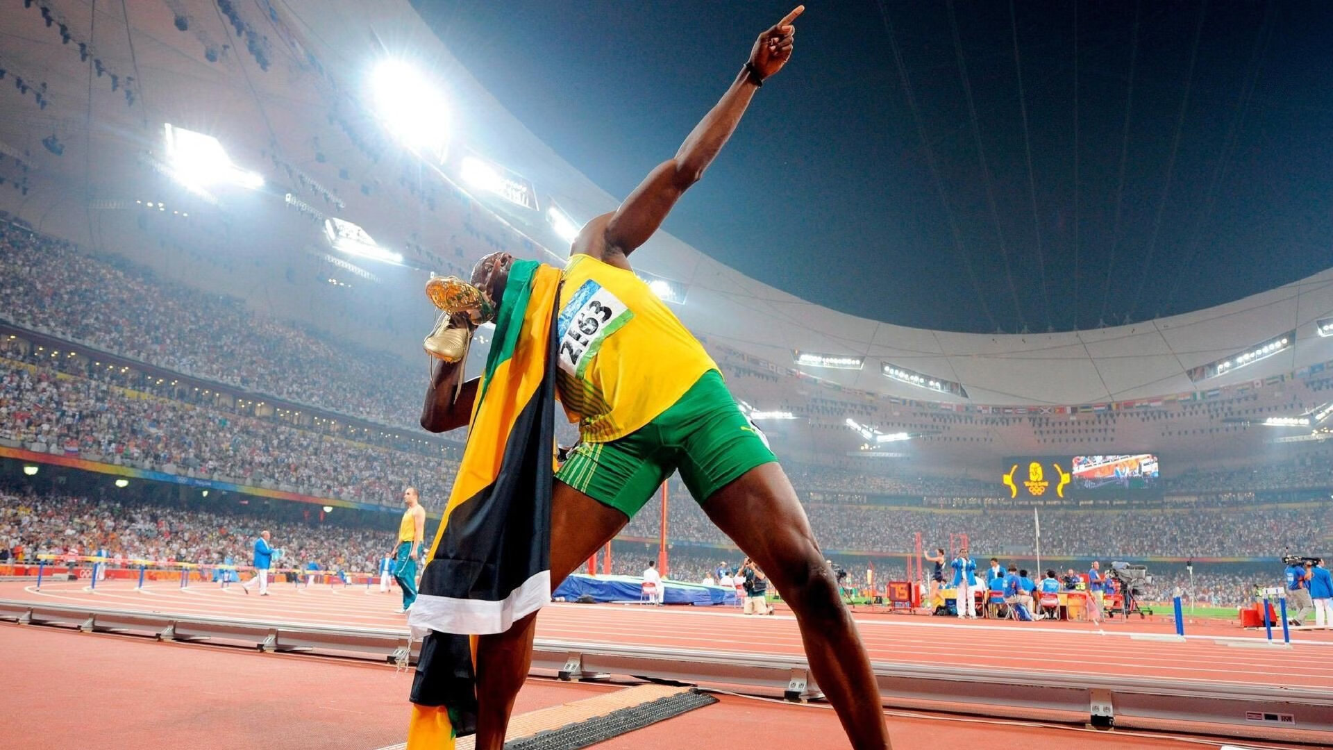 fb体育官方网站-史上“爆炸”逆转：谁的逆转最令人激动？，爆炸翻转星